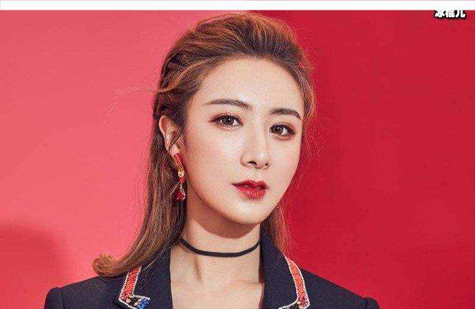 戚薇,薇婭 戚薇,薇婭