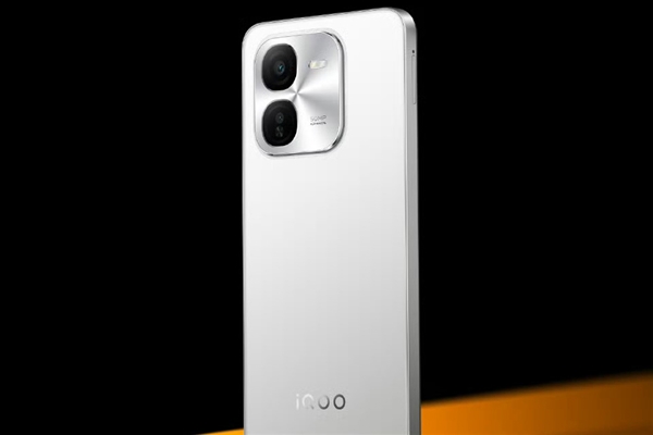 LCD重出江湖！iQOO Z9x明天發(fā)：亮度刷新紀錄