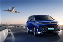 別克拼了 全新GL8陸尊PHEV發(fā)布：35.99萬起全系艾維亞版