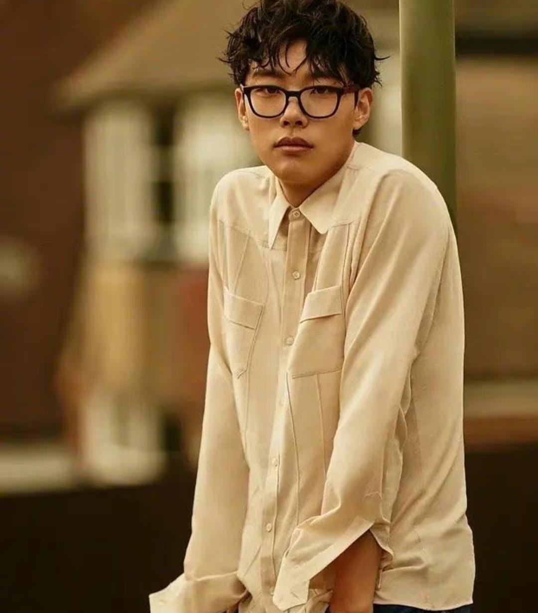 韓素希經(jīng)紀(jì)公司回應(yīng)與柳俊烈分手：雙方約定不會(huì)再被私事消耗感情 18