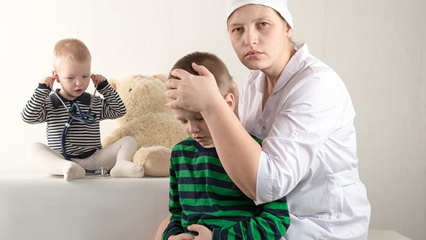 小孩發(fā)燒會不會造成癲癇