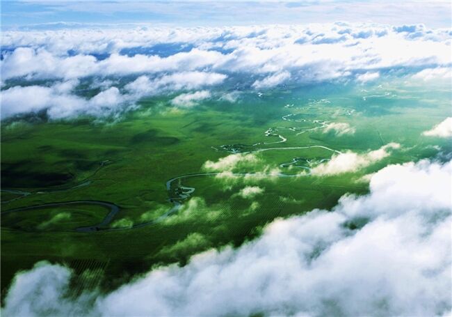 烏蘭圖雅“花開四季”演唱會讓烏拉蓋草原與北京熱情相擁