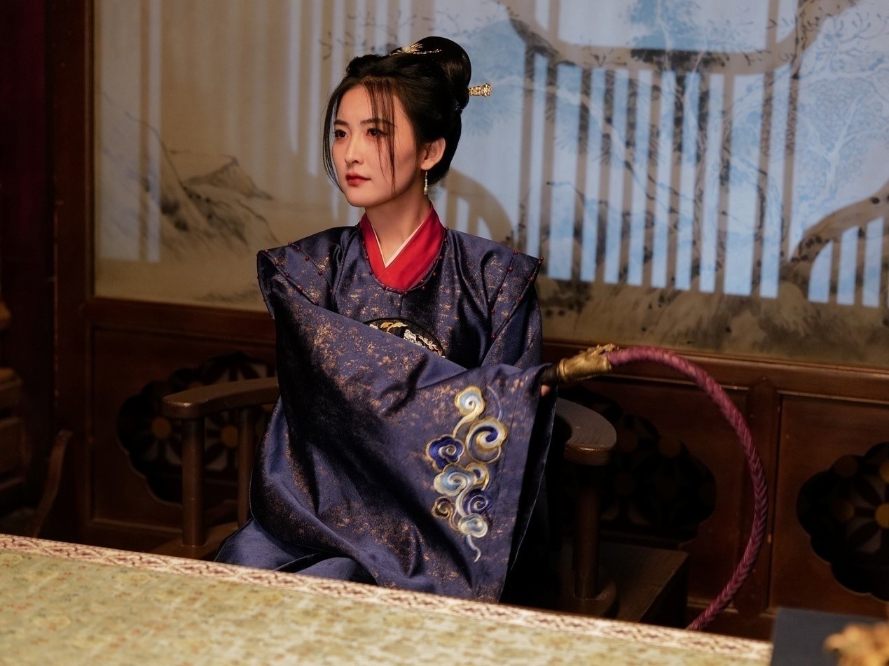 古裝互動(dòng)游戲《許愿，我要帶她們回現(xiàn)代》限時(shí)折扣價(jià)37.8元