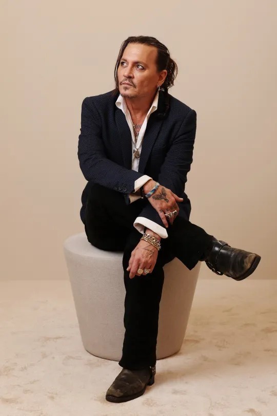 德普狠批好萊塢砸錢拍無新意爛片:觀眾們早已厭倦