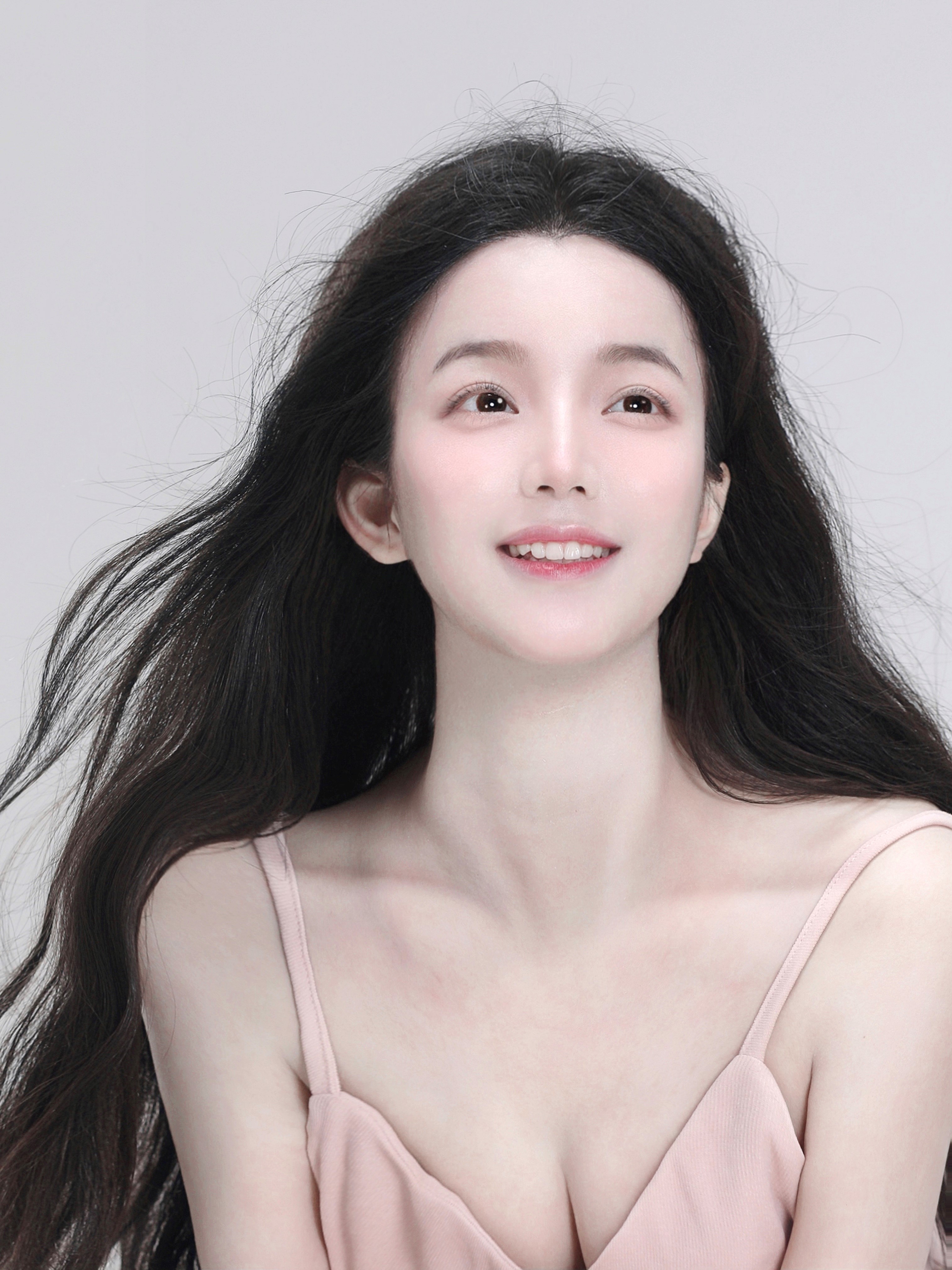 古裝互動(dòng)游戲《許愿，我要帶她們回現(xiàn)代》限時(shí)折扣價(jià)37.8元