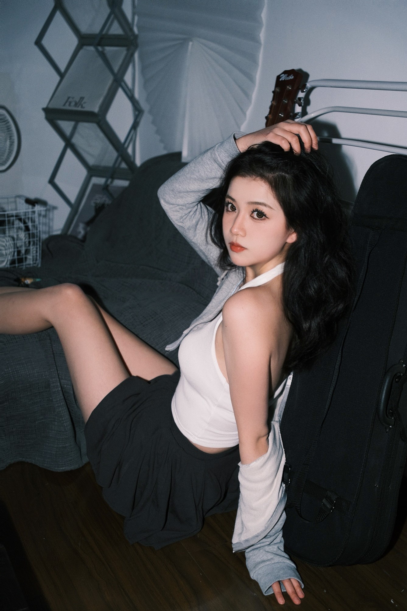 古裝互動(dòng)游戲《許愿，我要帶她們回現(xiàn)代》限時(shí)折扣價(jià)37.8元