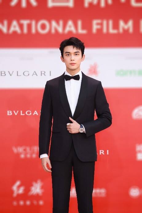 第十四屆北京國際電影節(jié)璀璨啟幕BVLGARI寶格麗攜手群星共耀開幕式紅毯