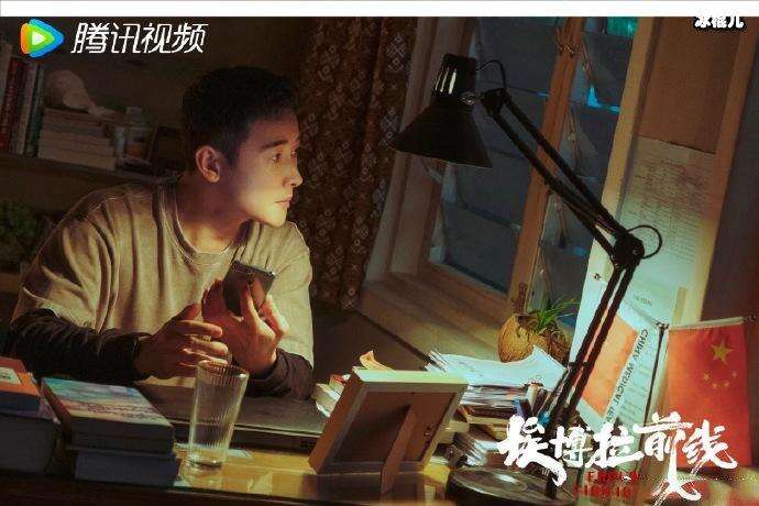 埃博拉前線,羅晉,毛曉彤 埃博拉前線,羅晉,毛曉彤