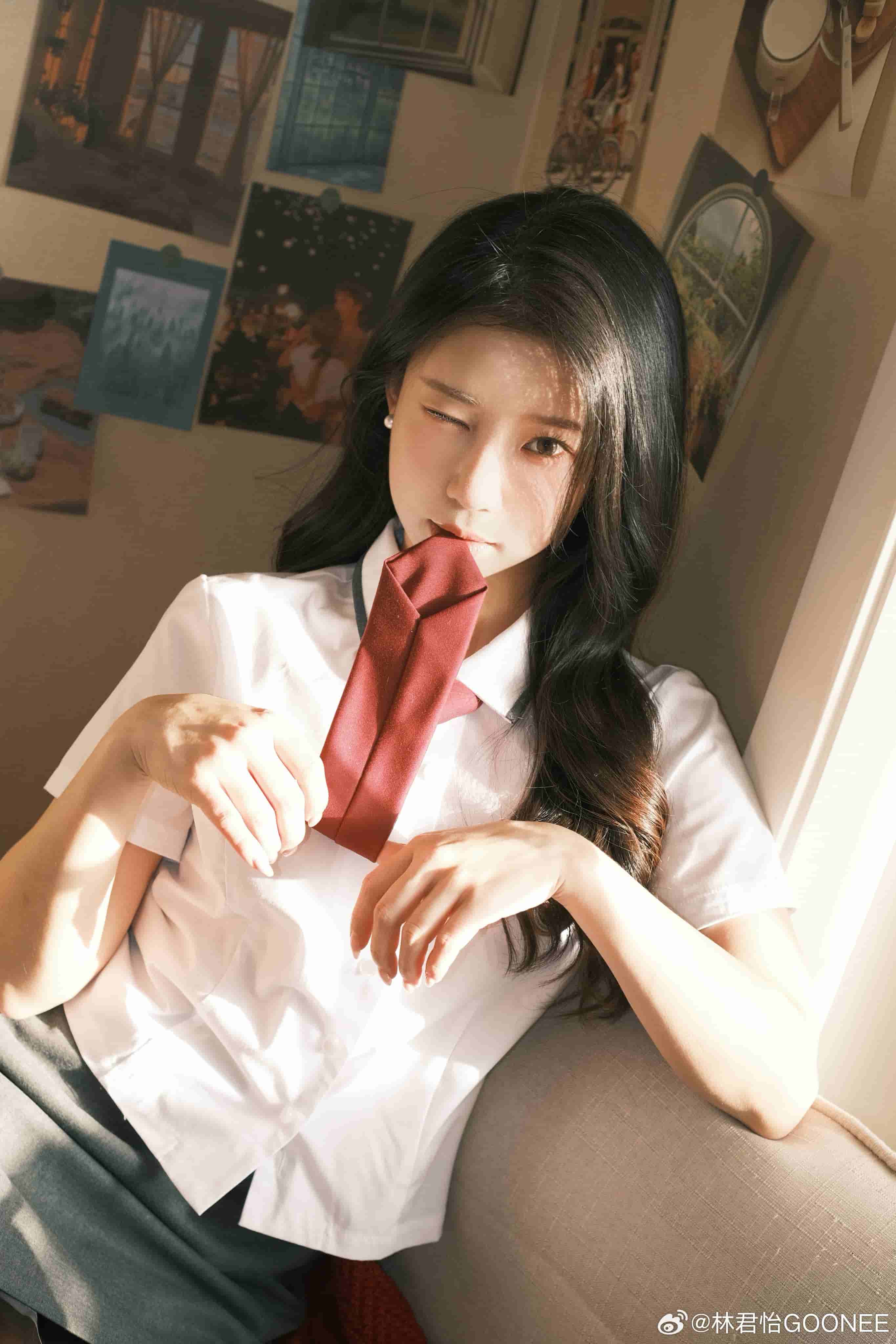 古裝互動(dòng)游戲《許愿，我要帶她們回現(xiàn)代》限時(shí)折扣價(jià)37.8元