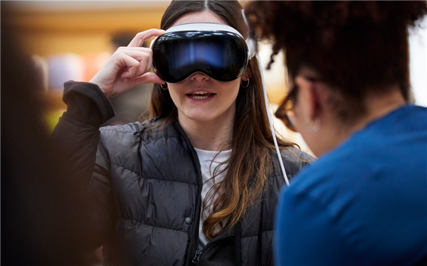 曝蘋果Vision Pro砍單：市場(chǎng)需求斷崖式下滑