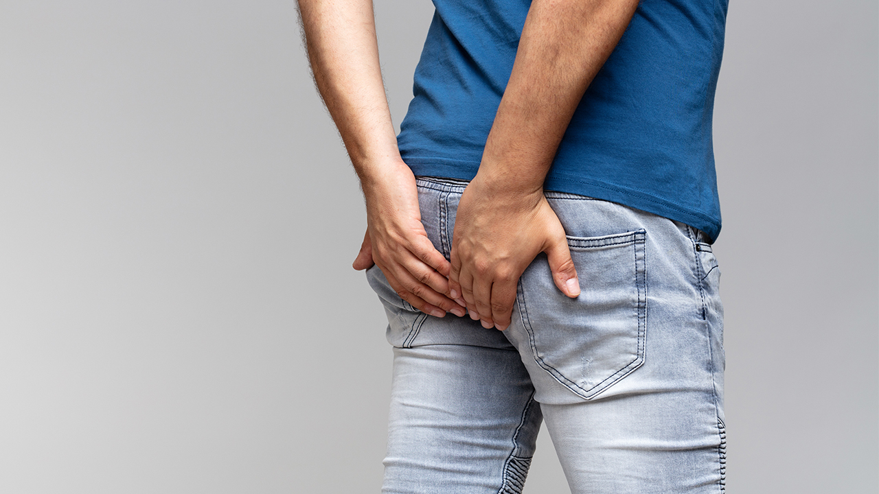 初期痔瘡出血要摸痔瘡膏嗎