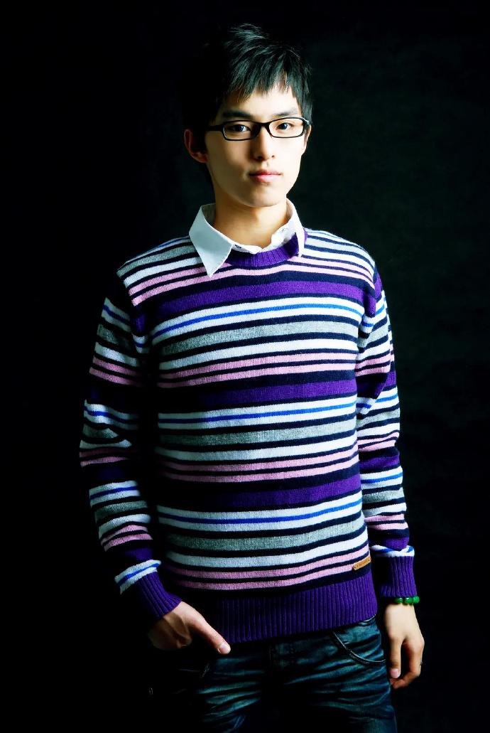 金靖官宣懷孕，孩子父親點贊金靖動態(tài)秀恩愛，更多戀愛細節(jié)曝光 14