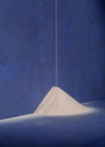 HUBLOT宇舶表品牌大使塞繆爾·羅斯（Samuel Ross）及品牌摯友馬巖松亮相2024年米蘭設(shè)計(jì)周