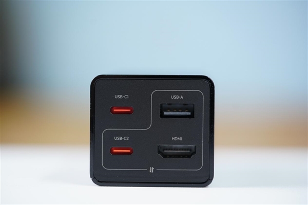 七合一接口！小米67W桌面快充插座Pro圖賞