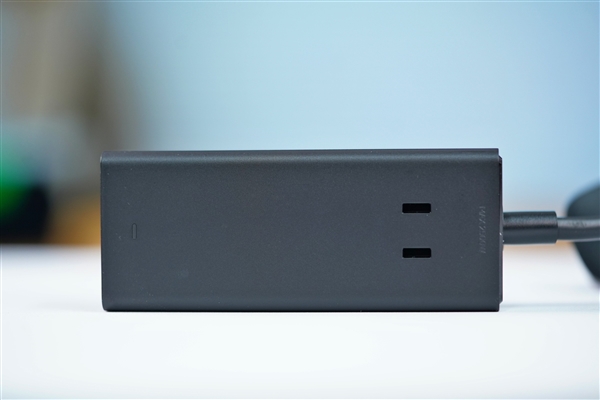 七合一接口！小米67W桌面快充插座Pro圖賞