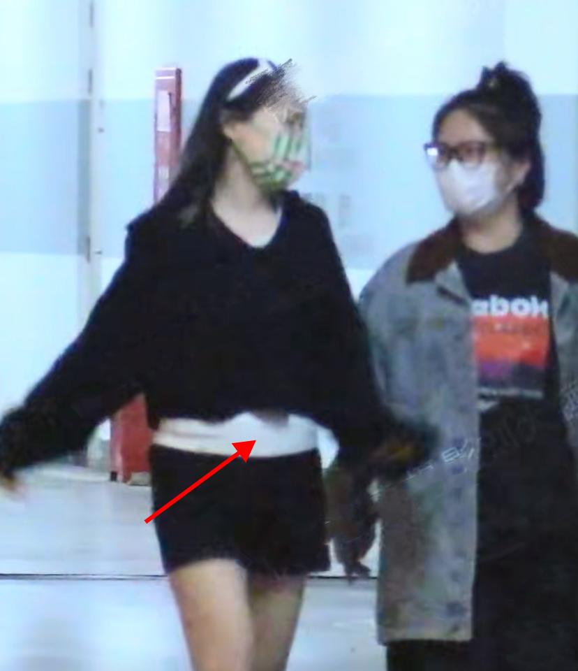 金靖舒奕橙在一起四年多了(金靖回應(yīng)不官宣結(jié)婚原因) 20