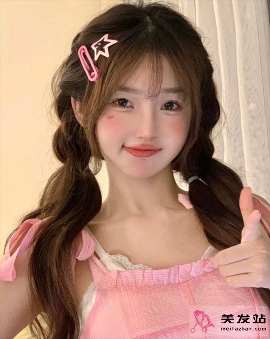 多巴胺y2k發(fā)型 甜酷減齡百搭 多巴胺y2k發(fā)型 甜酷減齡百搭