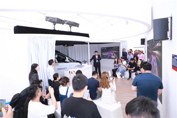 開花結(jié)果！光峰科技一季度凈利潤暴增226% 車載收入0到1的突破