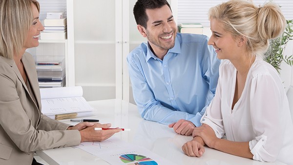 小孩癲癇經(jīng)常摔倒咋回事