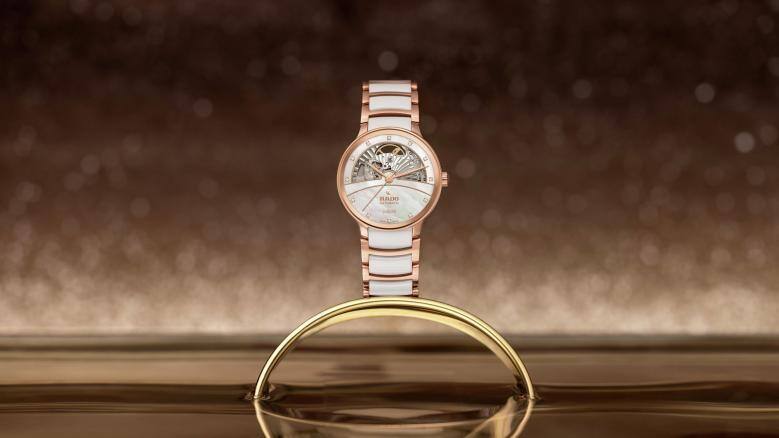 開闊內(nèi)芯 為真愛(ài)鎏“晶”Centrix晶萃系列開芯腕表浪漫上市