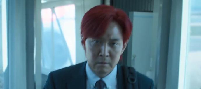 魷魚游戲警察死了沒，魷魚游戲大結局警察墜海 14