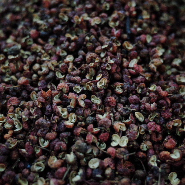 吃瓜子舌頭疼什么原因？