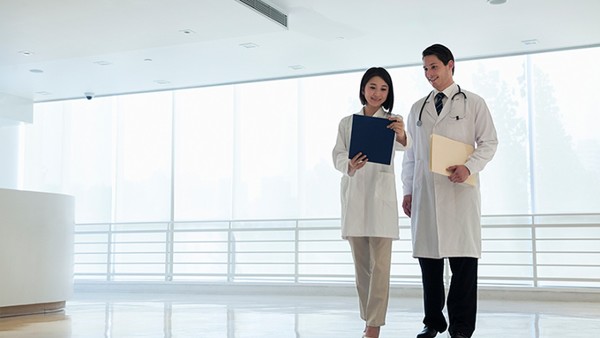 不能治療強(qiáng)直性脊柱炎嗎？