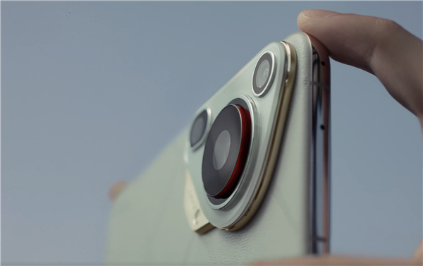 深度揭秘華為Pura 70 Ultra超聚光伸縮攝像頭