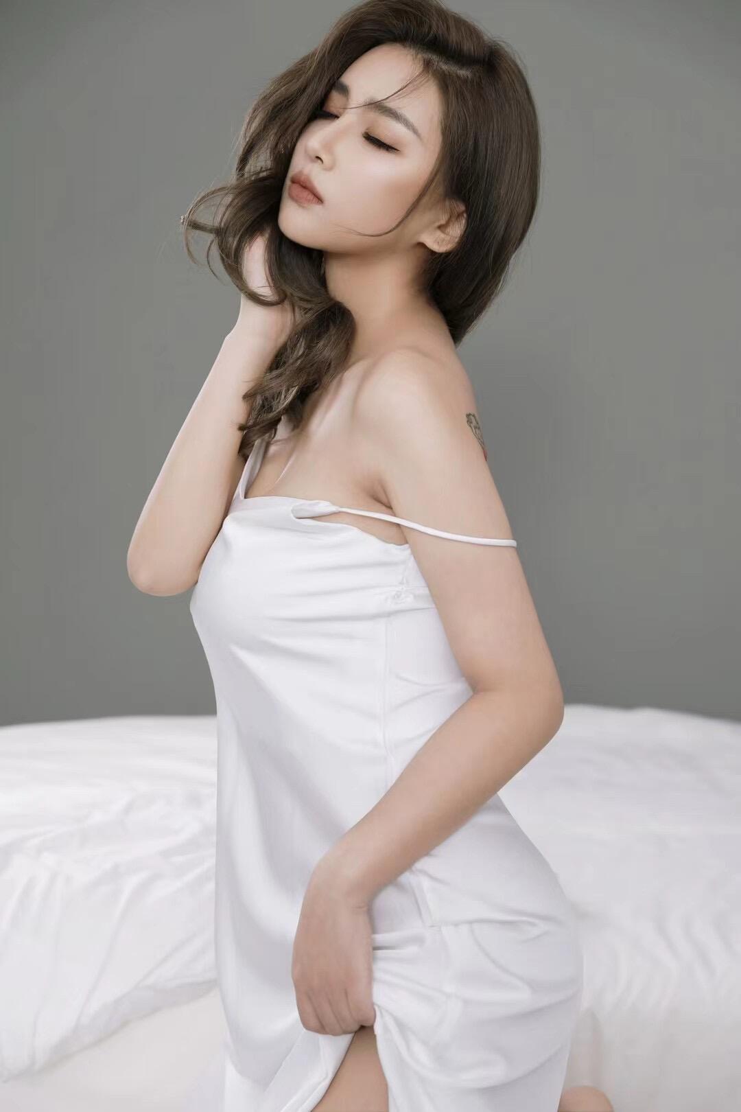 5月15日Steam見：《美女，應(yīng)接不暇》的絕美高顏值女主，多樣浪漫故事