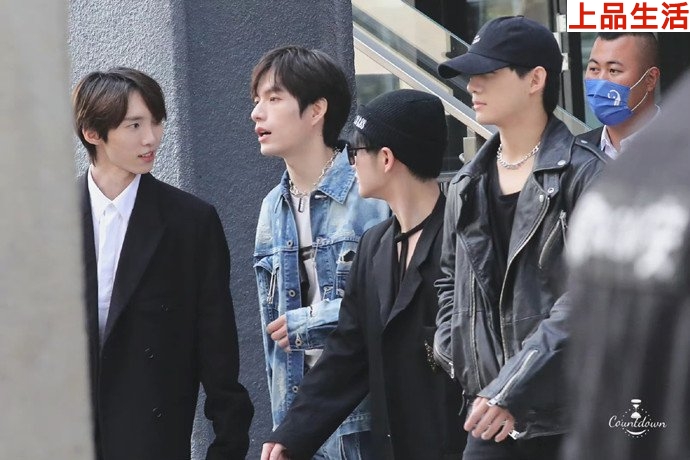 r1se合體錄制綜藝