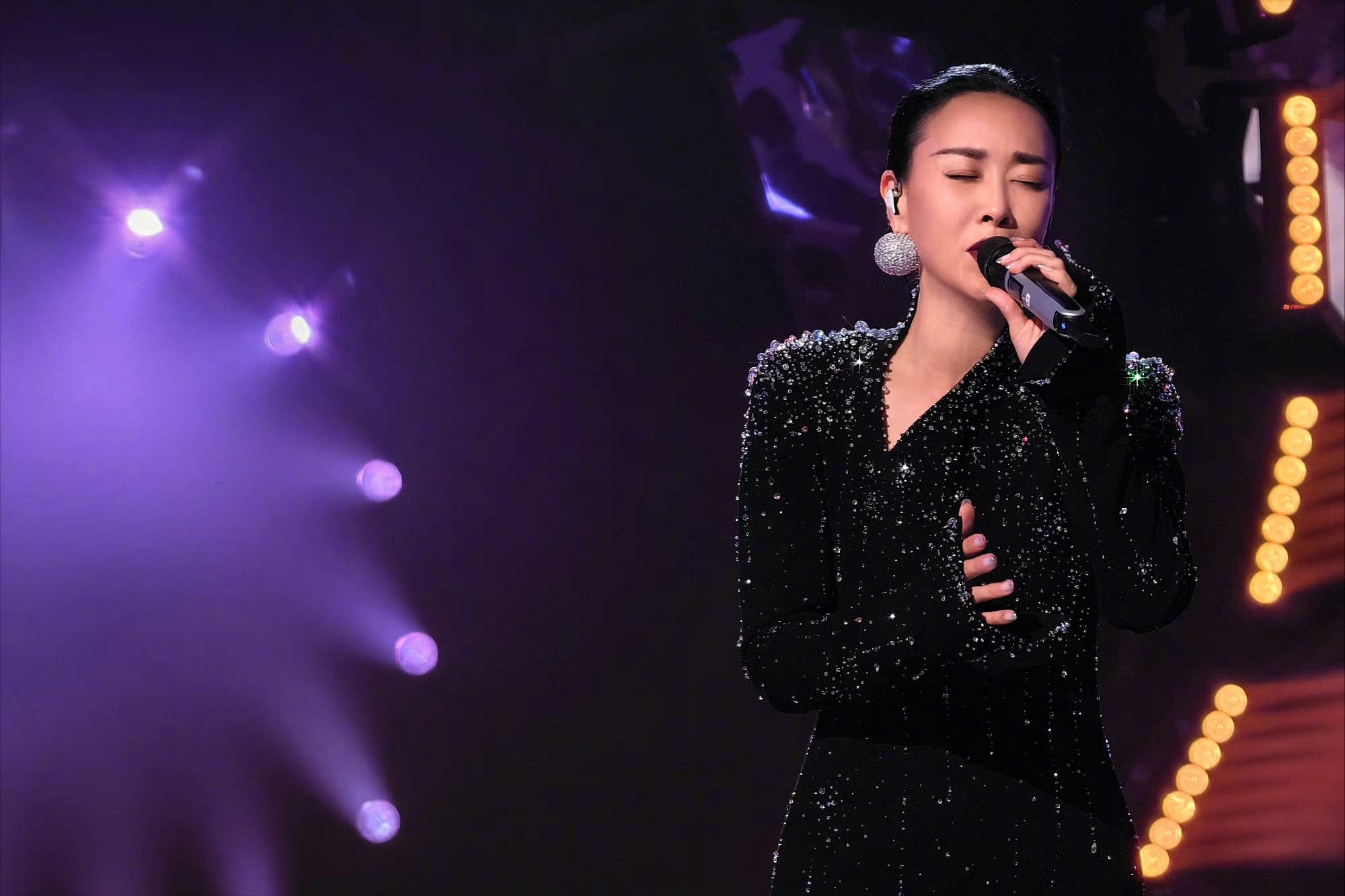 歌手2024排名怎么來(lái)的，國(guó)內(nèi)排名前七的頂級(jí)音綜歌手 12