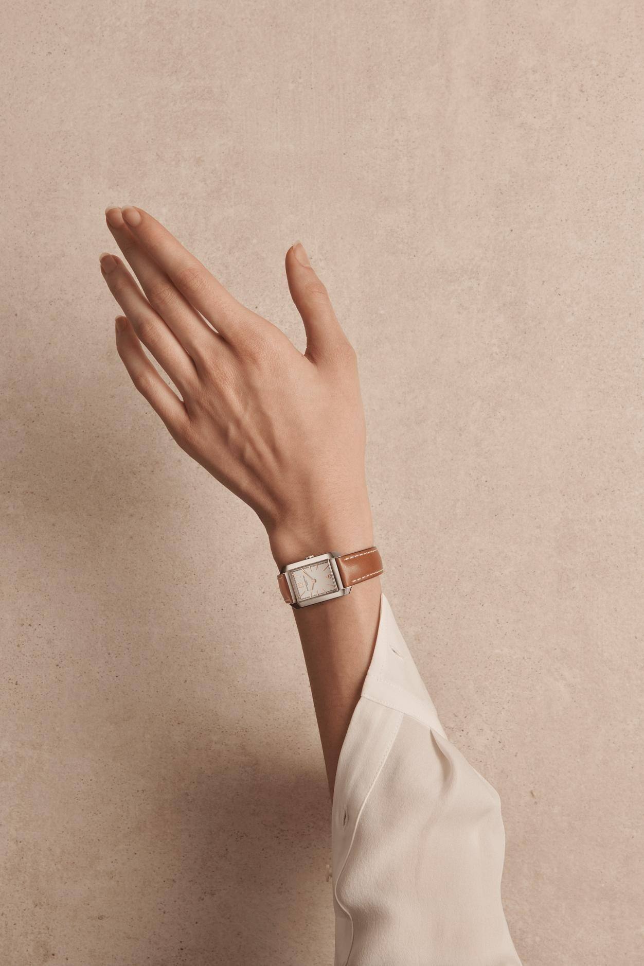 「她」的多樣風(fēng)華——2024名士甄選腕表獻(xiàn)禮母親節(jié)