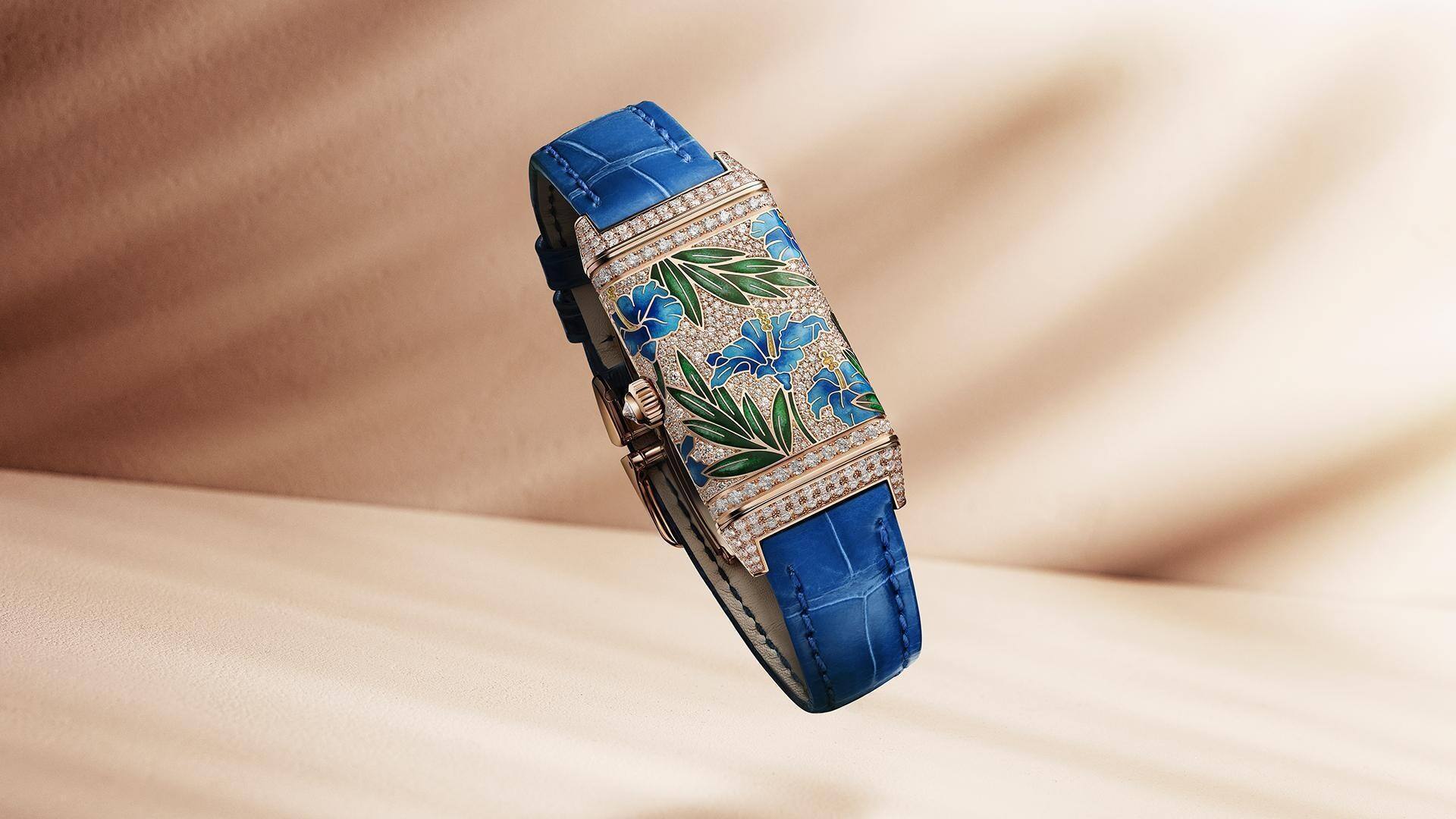 以靈動之藝詮釋REVERSO翻轉(zhuǎn)系列的裝飾藝術(shù)精神 REVERSO ONE‘PRECIOUS FLOWERS’翻轉(zhuǎn)系列珍稀花卉腕表 再添三款臻美新作