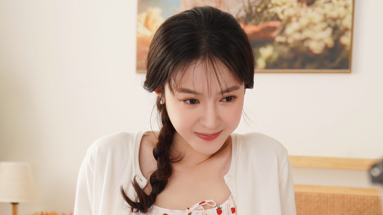 《美女，應(yīng)接不暇》：5月15日，Steam上的美女互動與AI技術(shù)結(jié)合新玩法