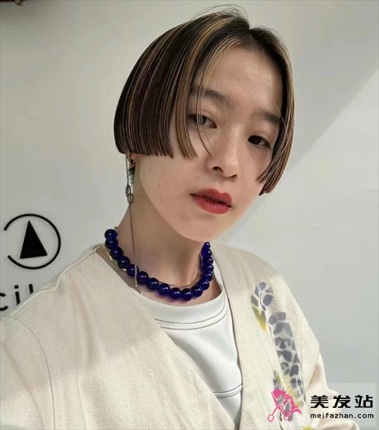 日系風(fēng)格短發(fā) 簡(jiǎn)單清爽好打理
