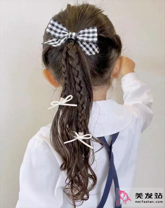 小女孩百變?cè)l(fā) 五一國慶發(fā)型推薦