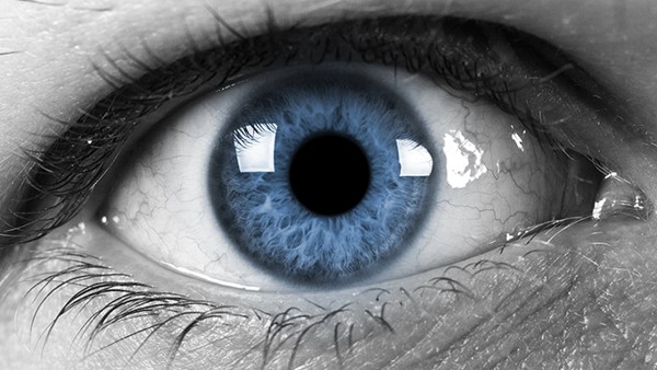 做干眼癥治療后視力下降