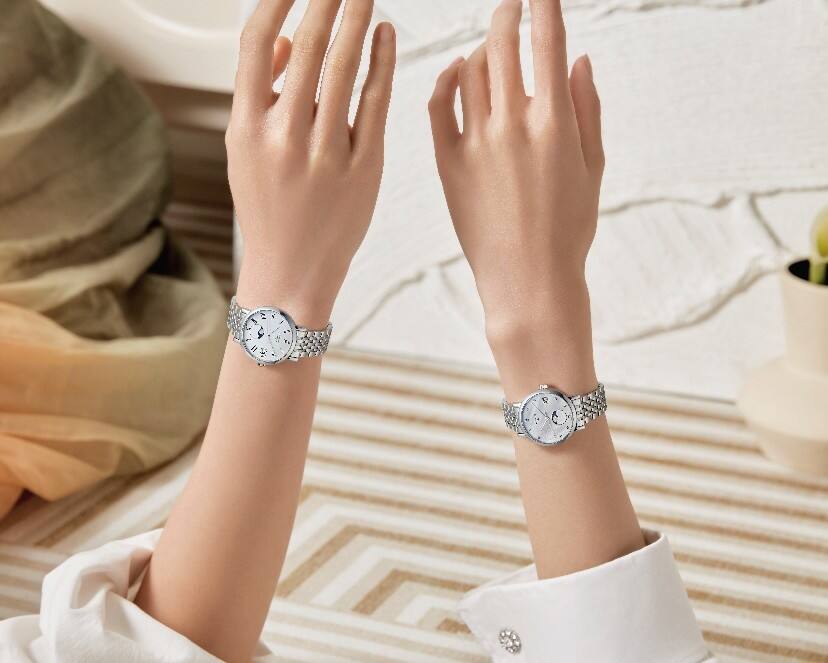 浪琴表全新博雅系列月相腕表，彰顯女性優(yōu)雅風(fēng)采