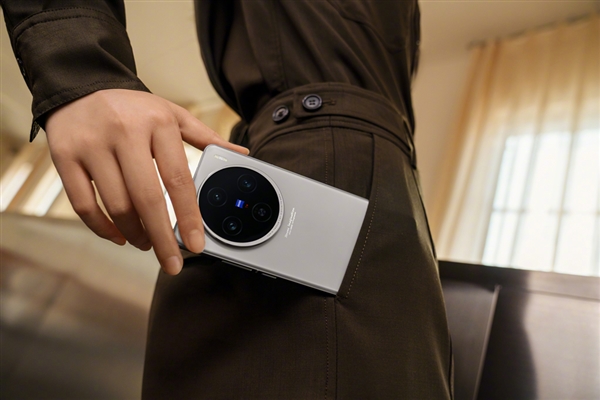 首款天璣9300+直屏旗艦！vivo X100s明天首銷：3999元起