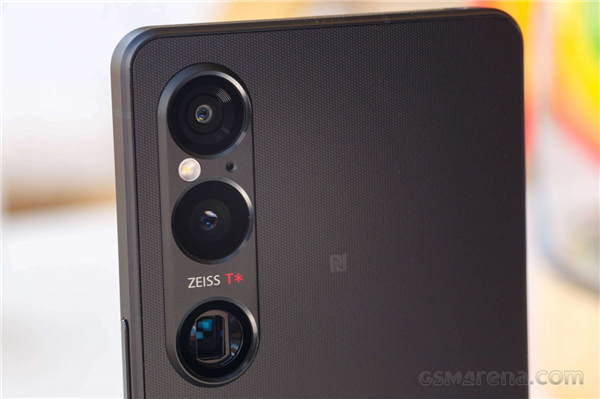 售價(jià)過萬(wàn)！索尼Xperia 1 VI圖賞：無(wú)挖孔全面屏 行業(yè)罕見