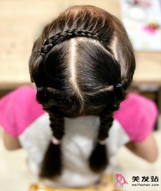 兒童最新流行編發(fā) 百搭款雙馬尾發(fā)型