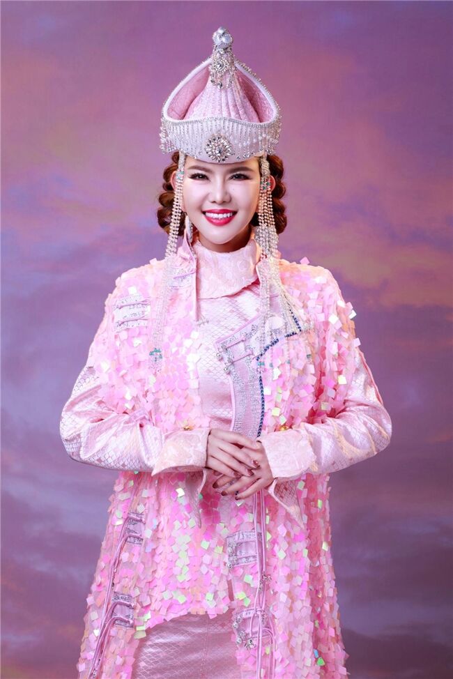 倒計(jì)時(shí)6天！烏蘭圖雅“花開(kāi)四季”演唱會(huì)5.19北京開(kāi)唱