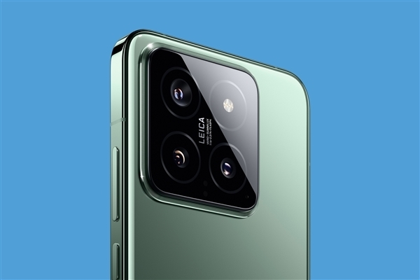 徹底告別3999元！小米15參數(shù)出爐：1.5K小直屏、無潛望長焦