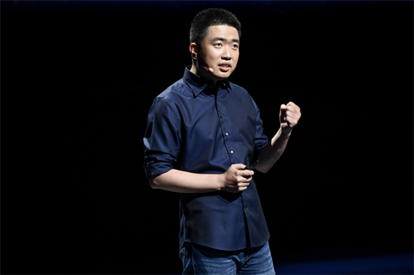 李想的提前量：不等過冬、先傳遞寒氣