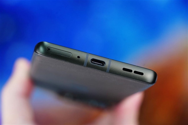 moto首款A(yù)I旗艦！moto X50 Ultra圖賞