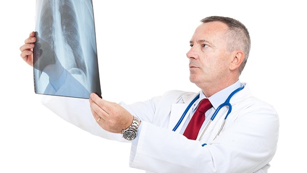 鼻中隔軟骨骨折什么癥狀