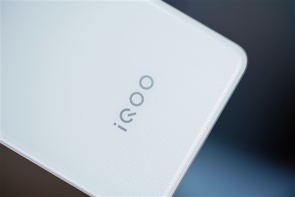 首批搭載天璣9300+！iQOO Neo9S Pro圖賞