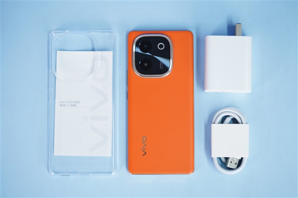 旗艦素皮+6000mAh大電池！vivo Y200圖賞