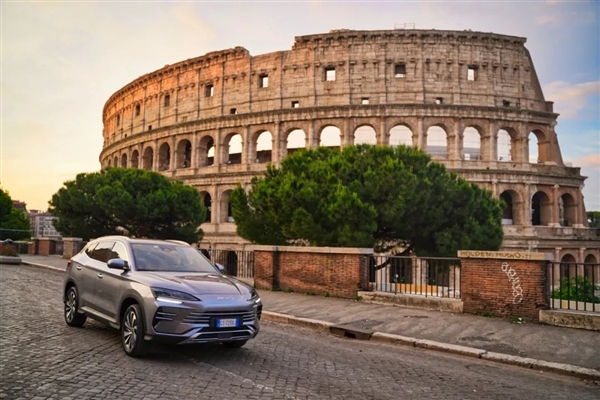 比亞迪宋PLUS DM-i冠軍版歐洲正式發(fā)售 亮相羅馬斗獸場