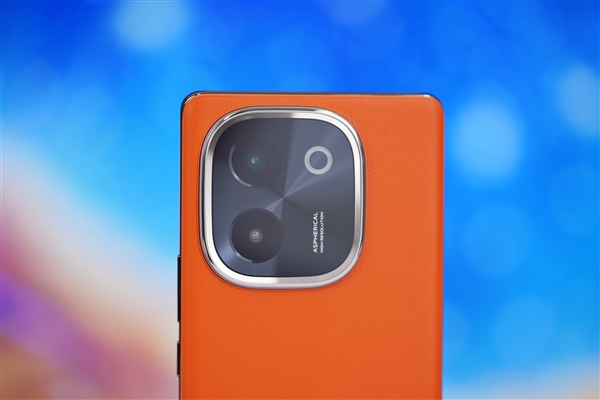 旗艦素皮+6000mAh大電池！vivo Y200圖賞